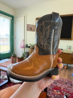 Baby cowboy boots - Cody James - Size 4